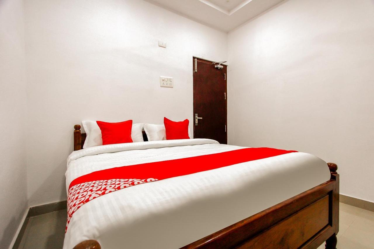 מלון קומבאקונאם Oyo 69625 Mayuraa Residency מראה חיצוני תמונה